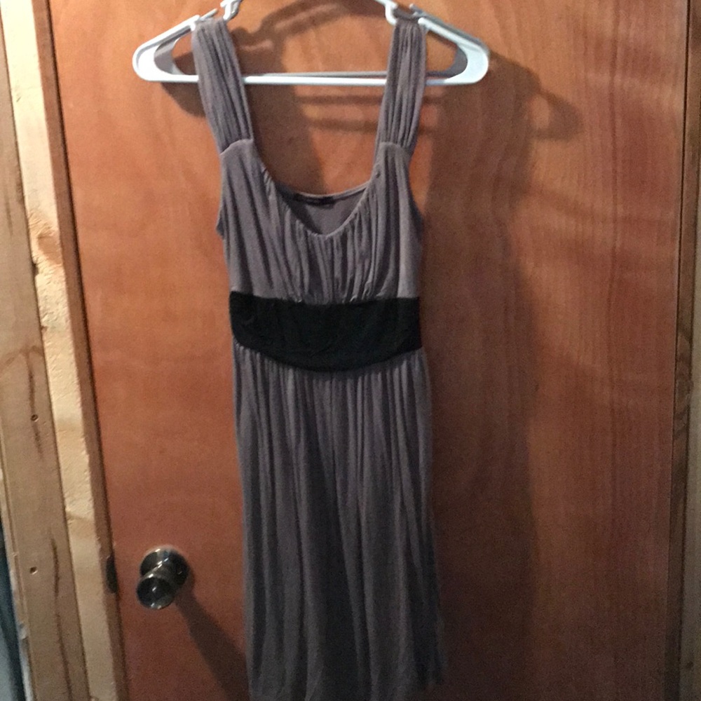 Medium mini dress EUC gray